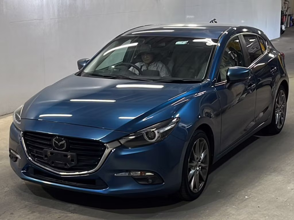 MAZDA AXELA