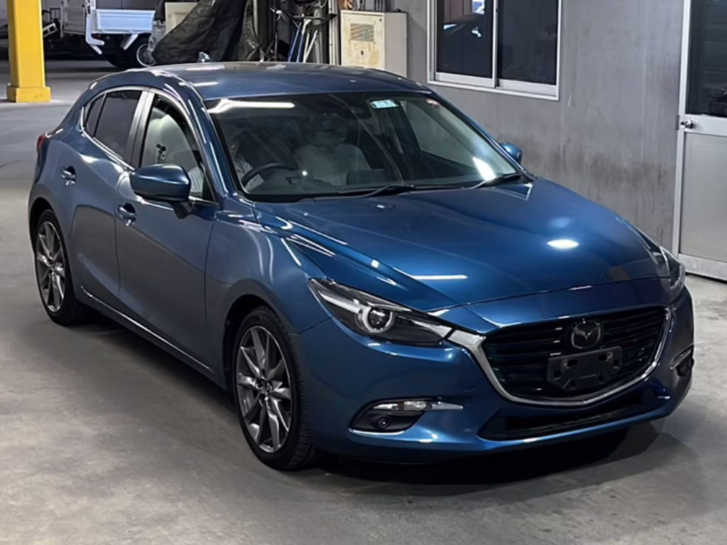MAZDA AXELA