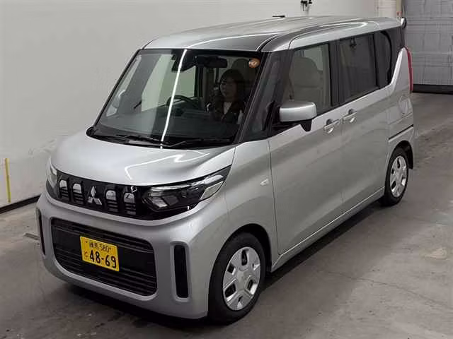 MITSUBISHI EK SPACE