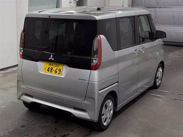 MITSUBISHI EK SPACE