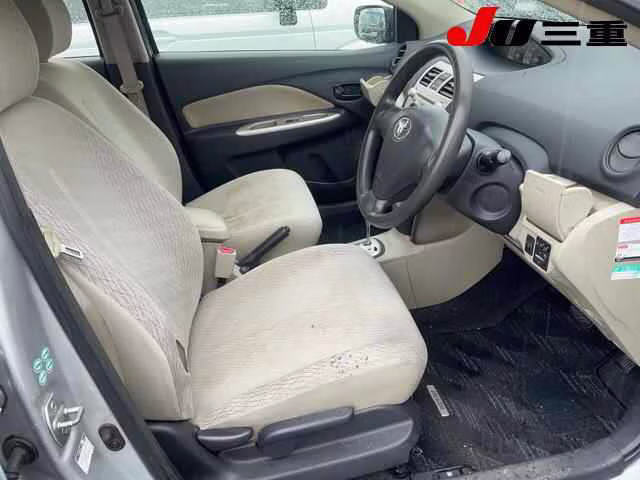TOYOTA BELTA