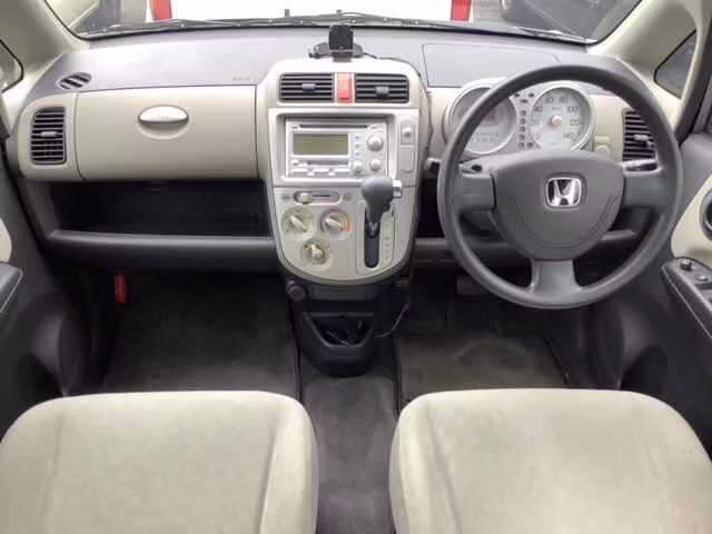 HONDA LIFE