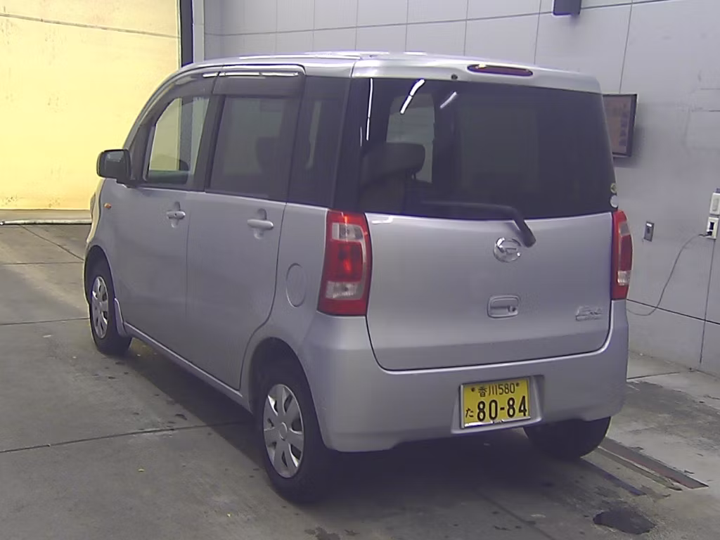 DAIHATSU TANTO EXE