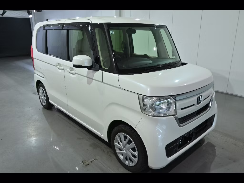 HONDA N-BOX