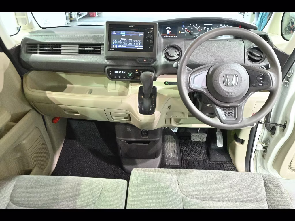 HONDA N-BOX