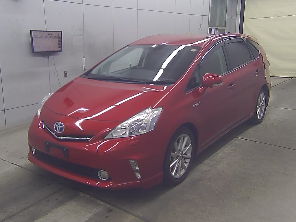 TOYOTA PRIUS ALPHA