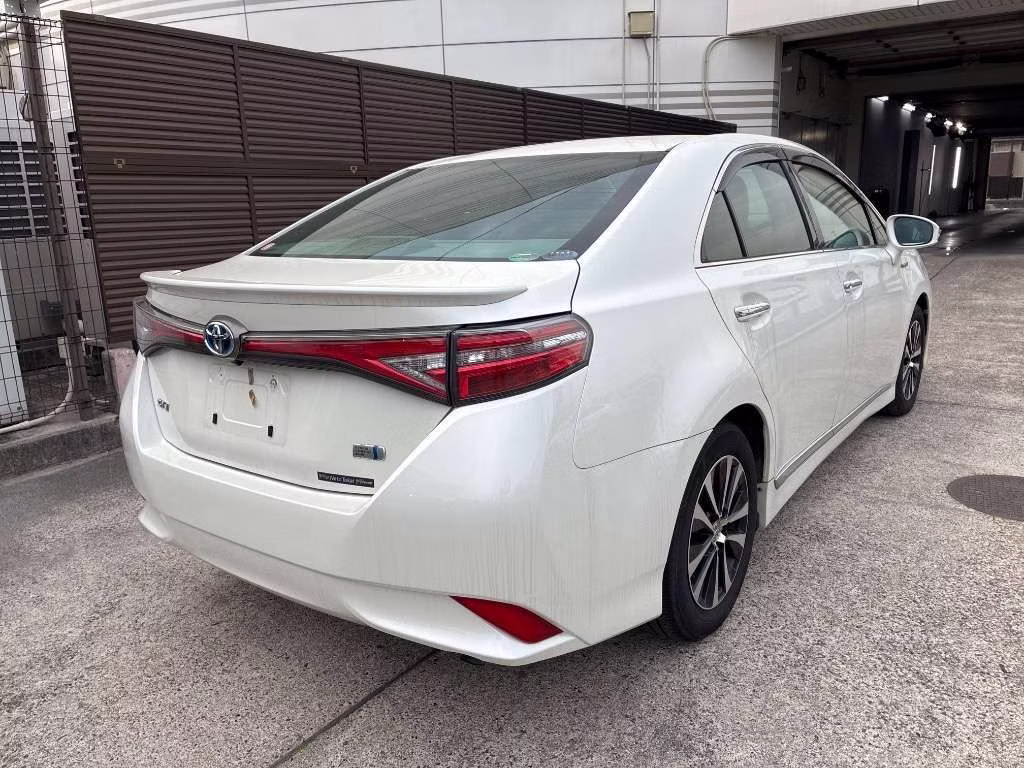 TOYOTA SAI