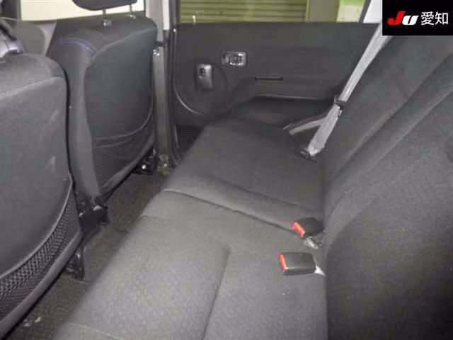 DAIHATSU TERIOS KID