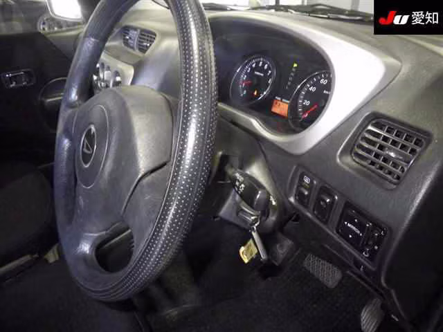 DAIHATSU TERIOS KID
