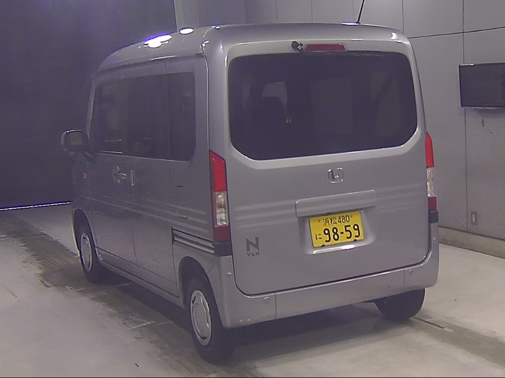 HONDA N-VAN