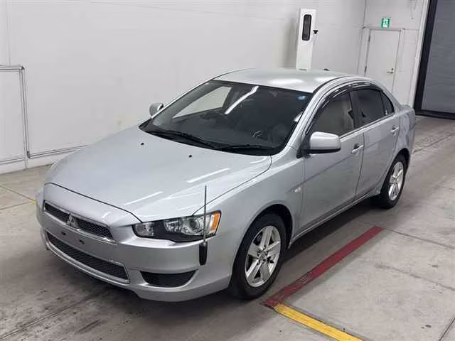 MITSUBISHI GALANT FORTIS