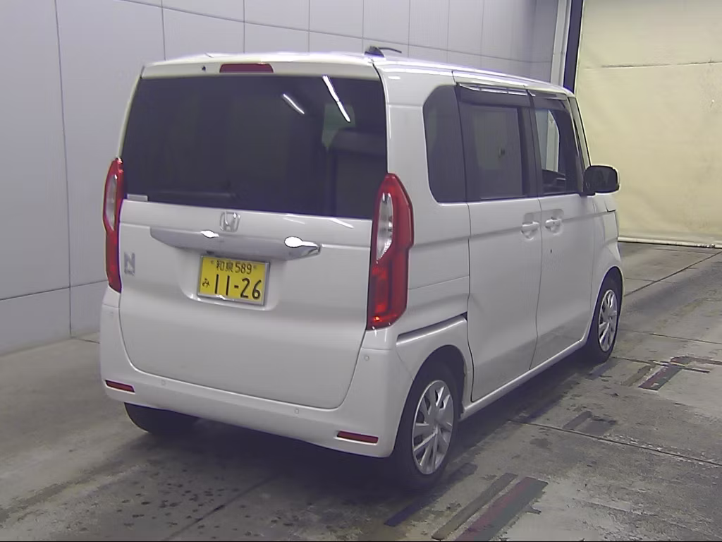 HONDA N-BOX