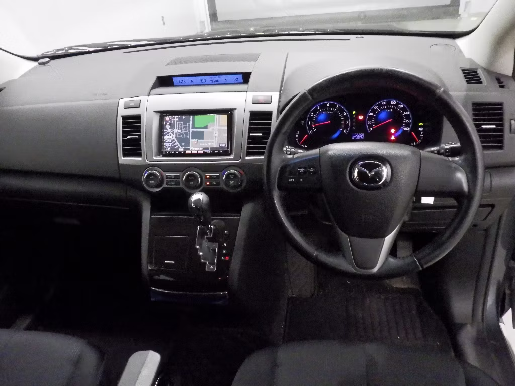 MAZDA MPV