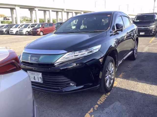 TOYOTA HARRIER