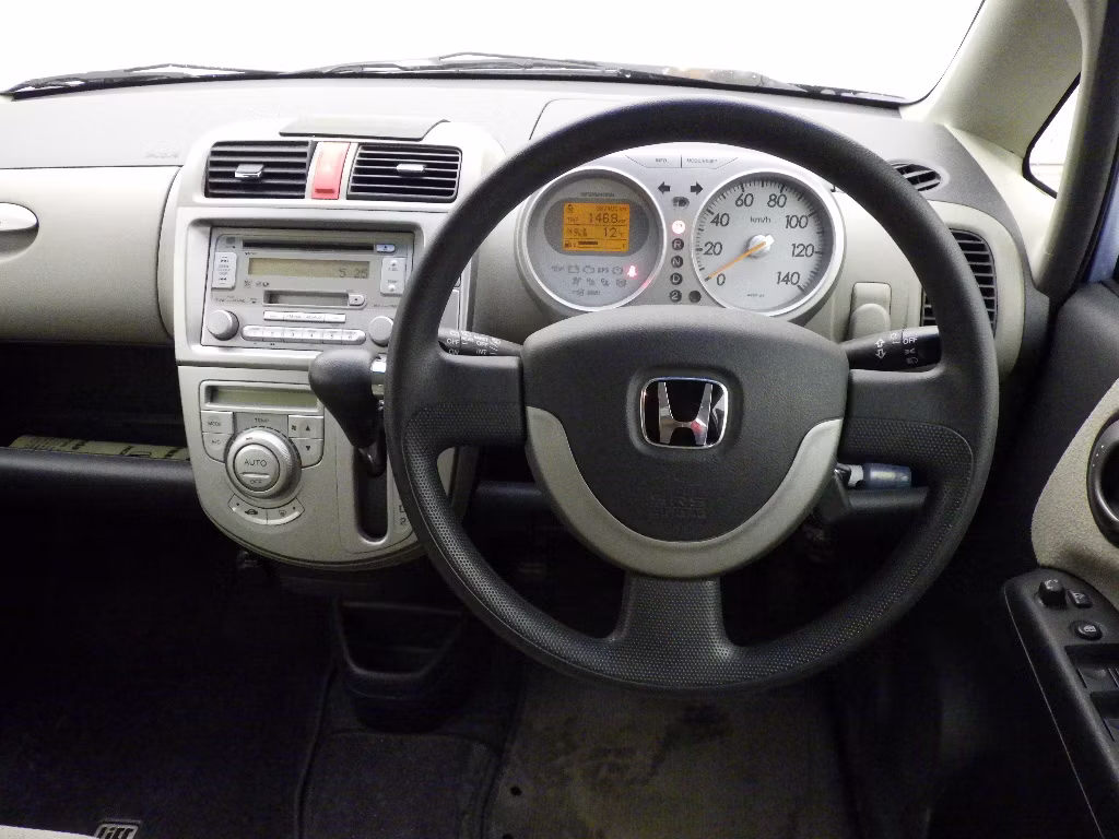 HONDA LIFE