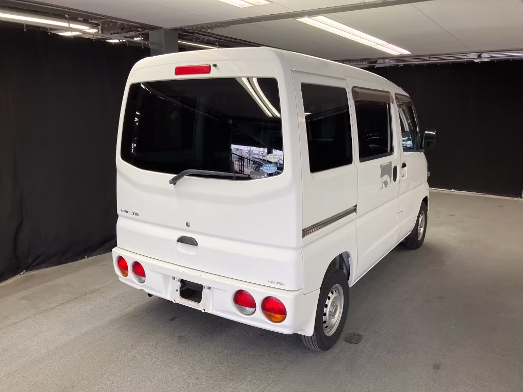 MITSUBISHI MINICAB