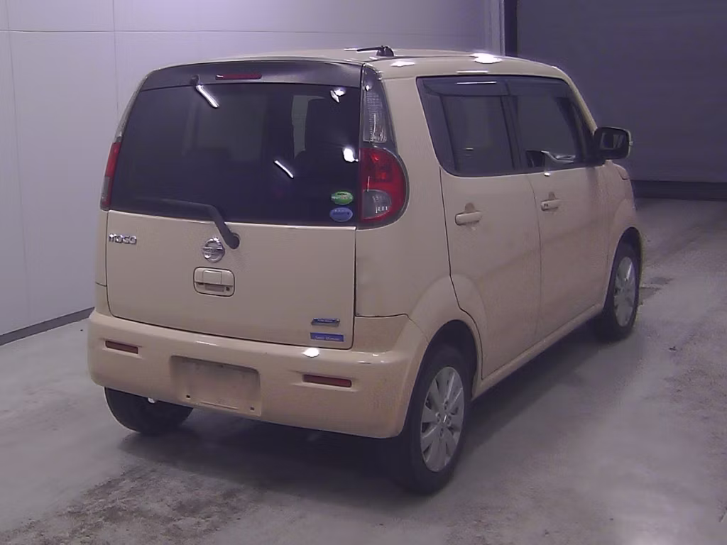 NISSAN MOCO