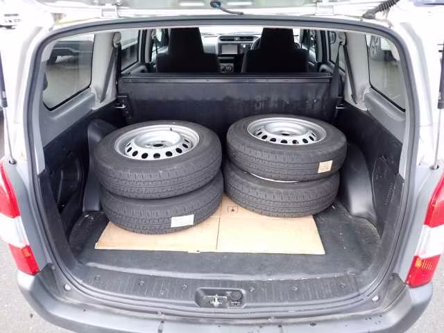 MAZDA FAMILIA