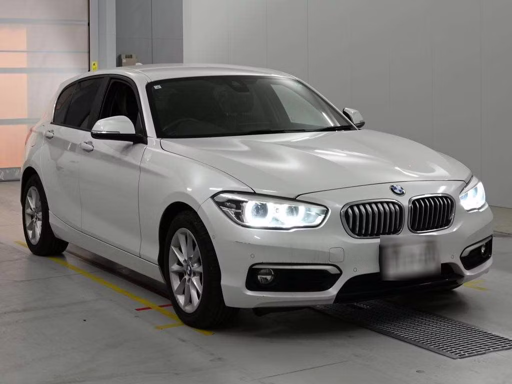 BMW 1-SERIES