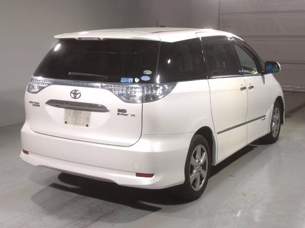 TOYOTA ESTIMA