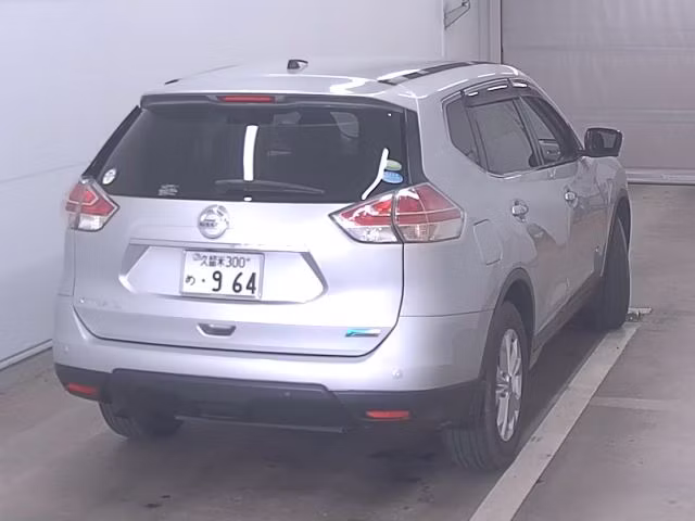 NISSAN X-TRAIL