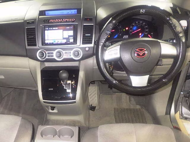 MAZDA MPV