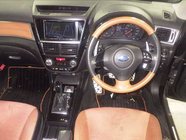 SUBARU EXIGA CROSSOVER 7