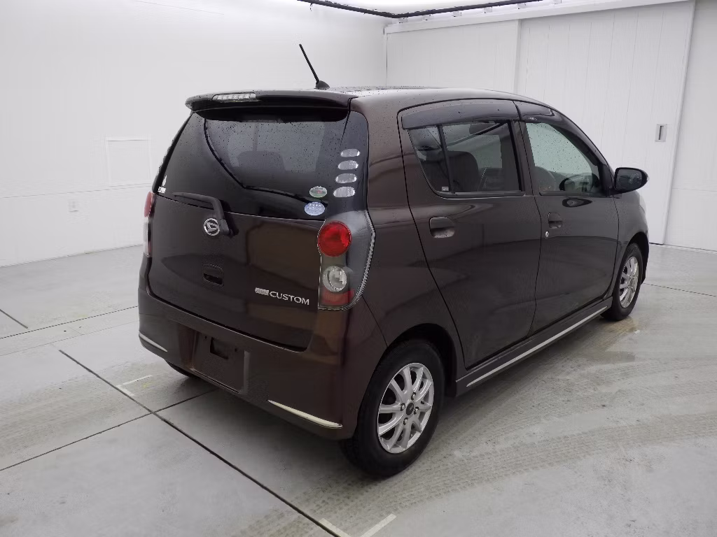 DAIHATSU MIRA