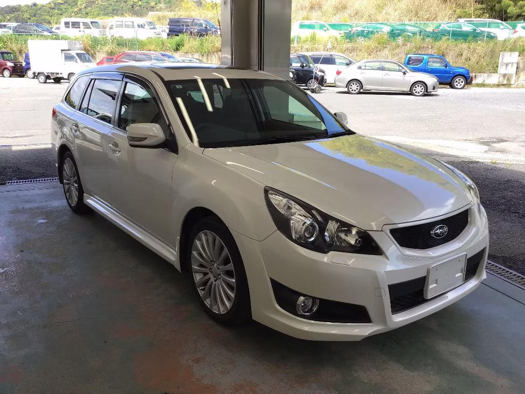 SUBARU LEGACY