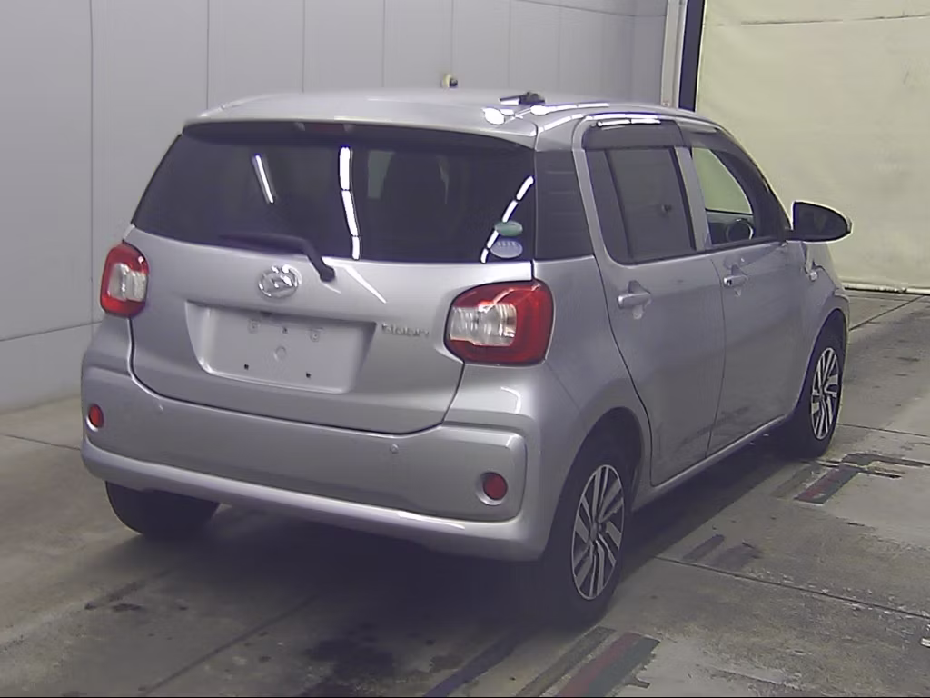DAIHATSU BOON