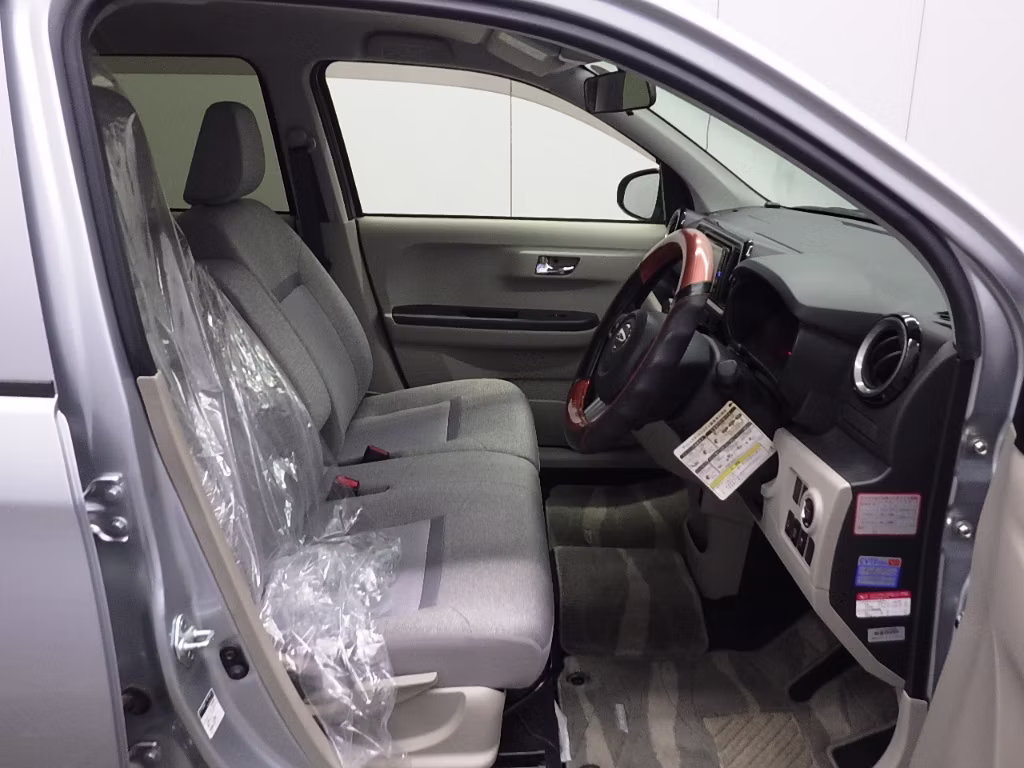 DAIHATSU BOON