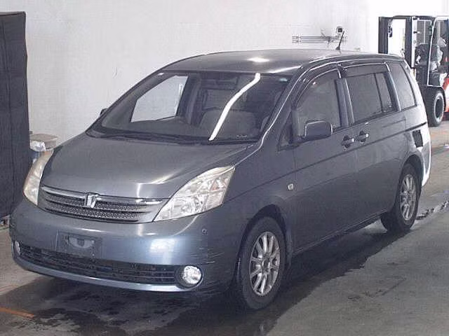 TOYOTA ISIS