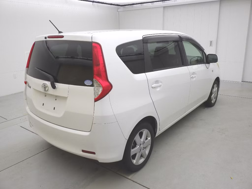 TOYOTA PASSO SETTE
