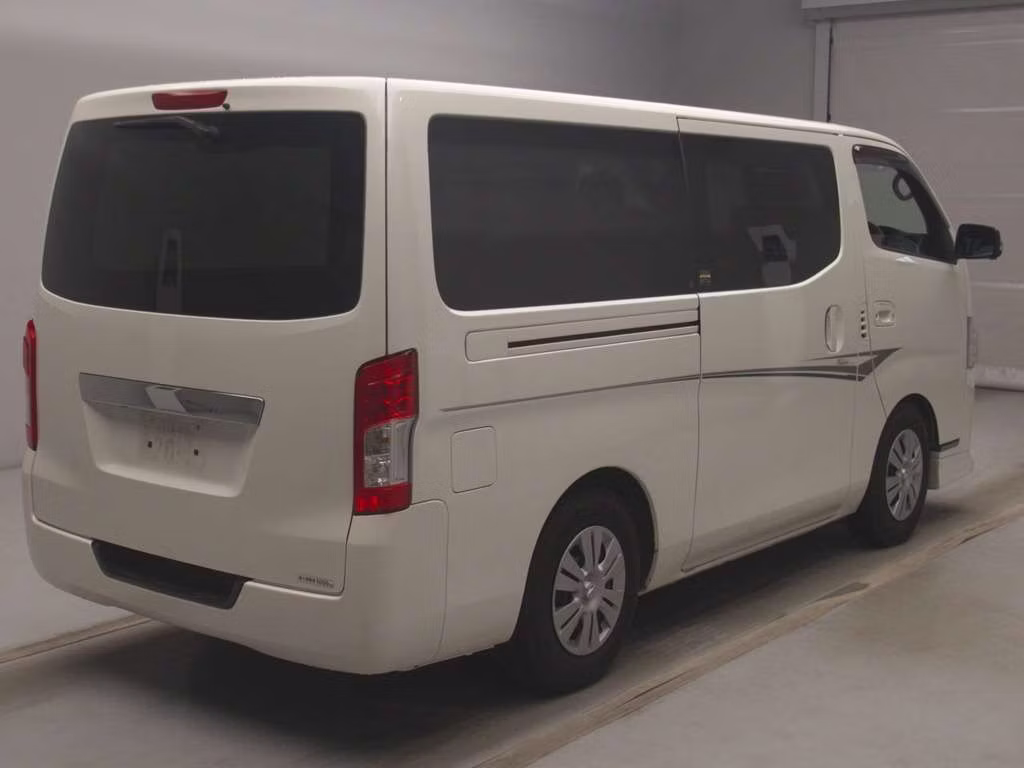 NISSAN NV350 CARAVAN