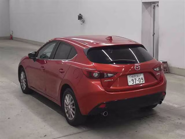 MAZDA AXELA