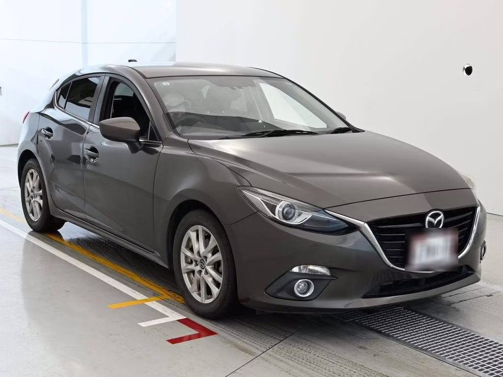 MAZDA AXELA
