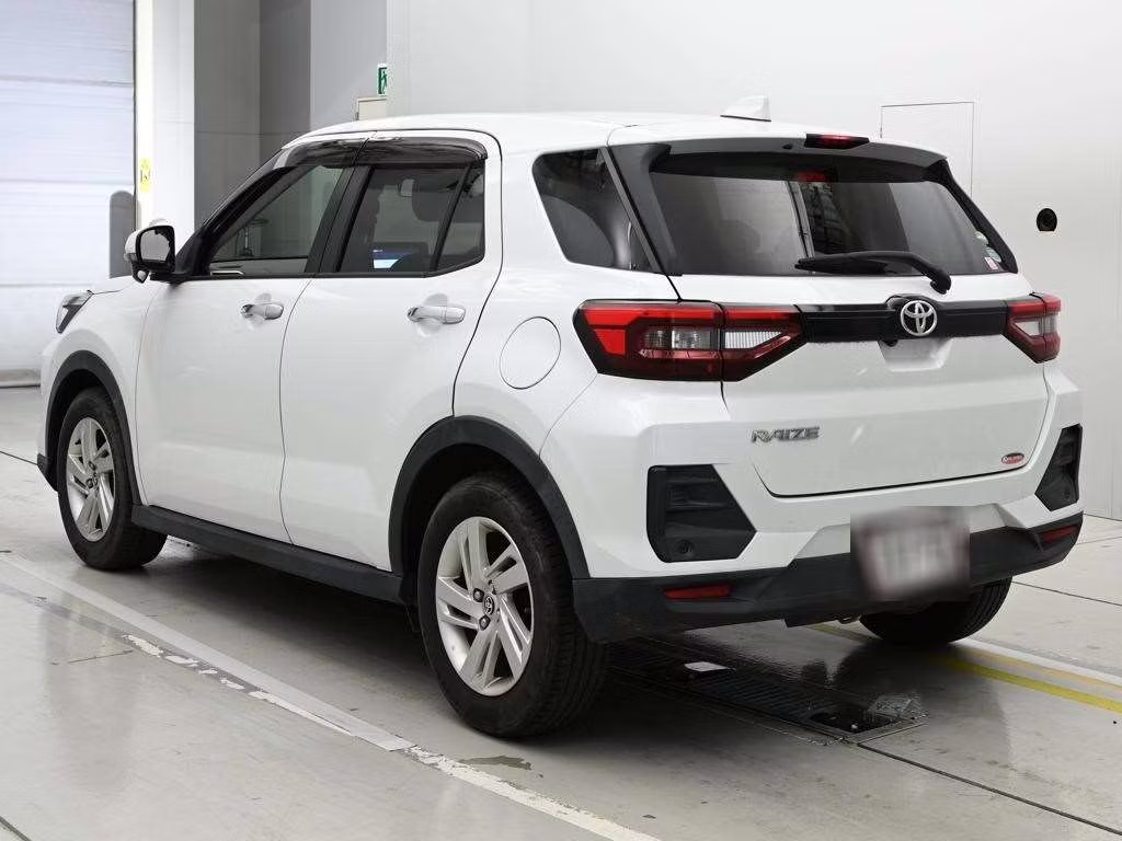 TOYOTA RAIZE