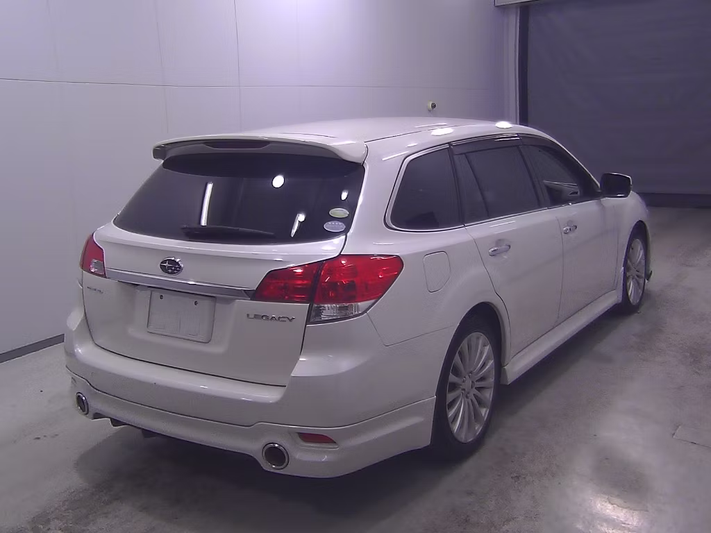 SUBARU LEGACY
