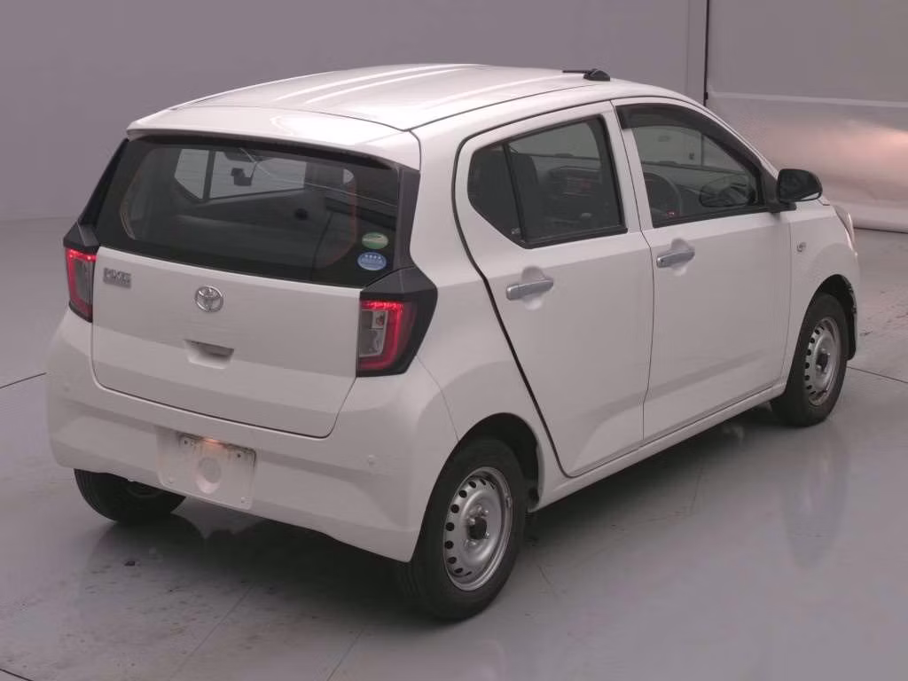 TOYOTA PIXIS EPOCH