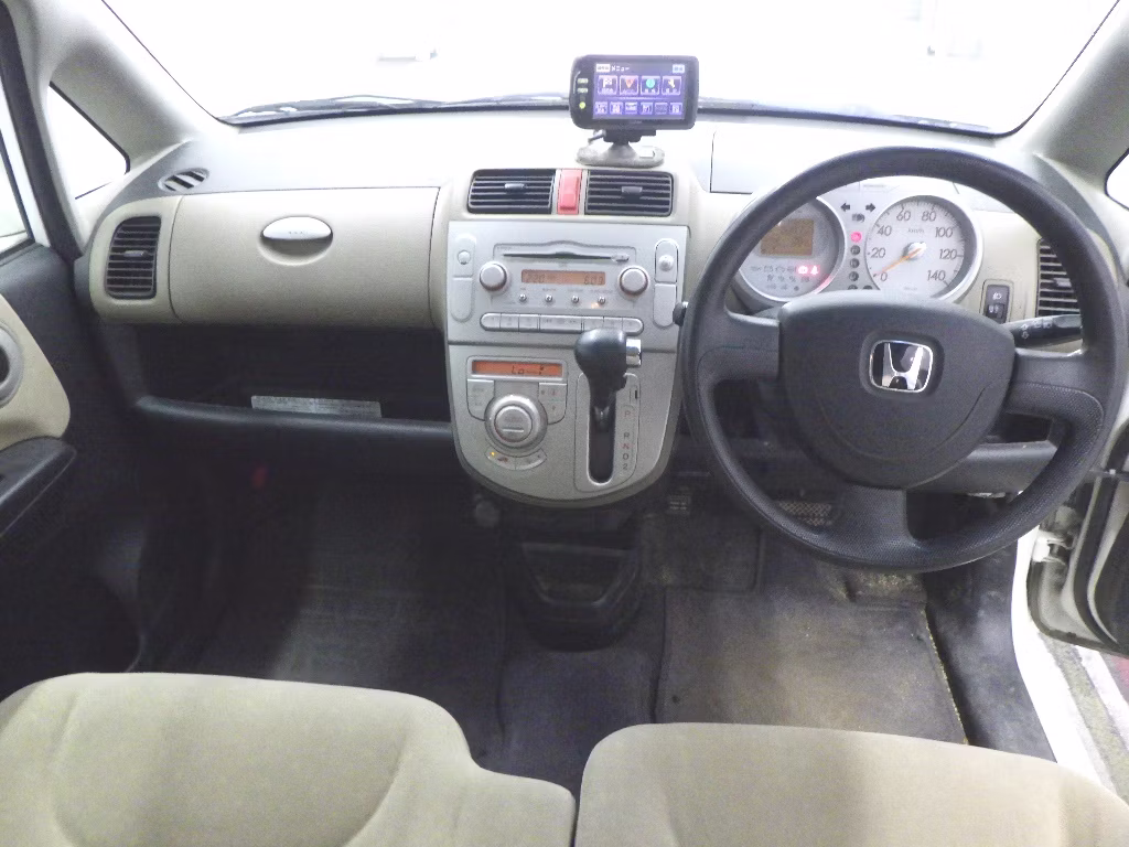 HONDA LIFE