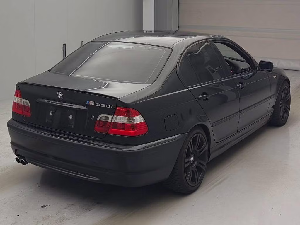 BMW 3-SERIES