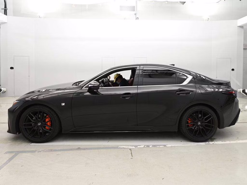 LEXUS IS300