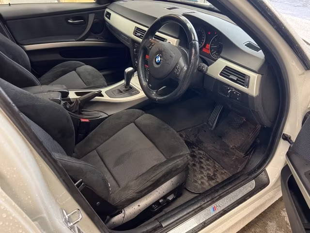 BMW 3-SERIES