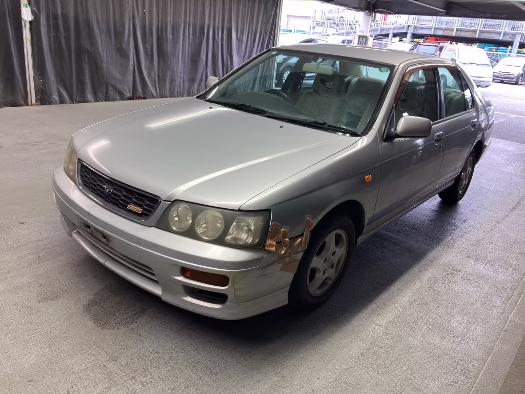 NISSAN BLUEBIRD