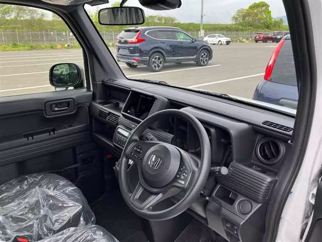 HONDA N-VAN