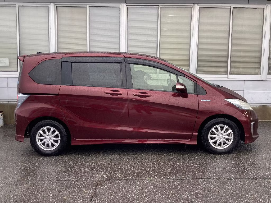 HONDA FREED