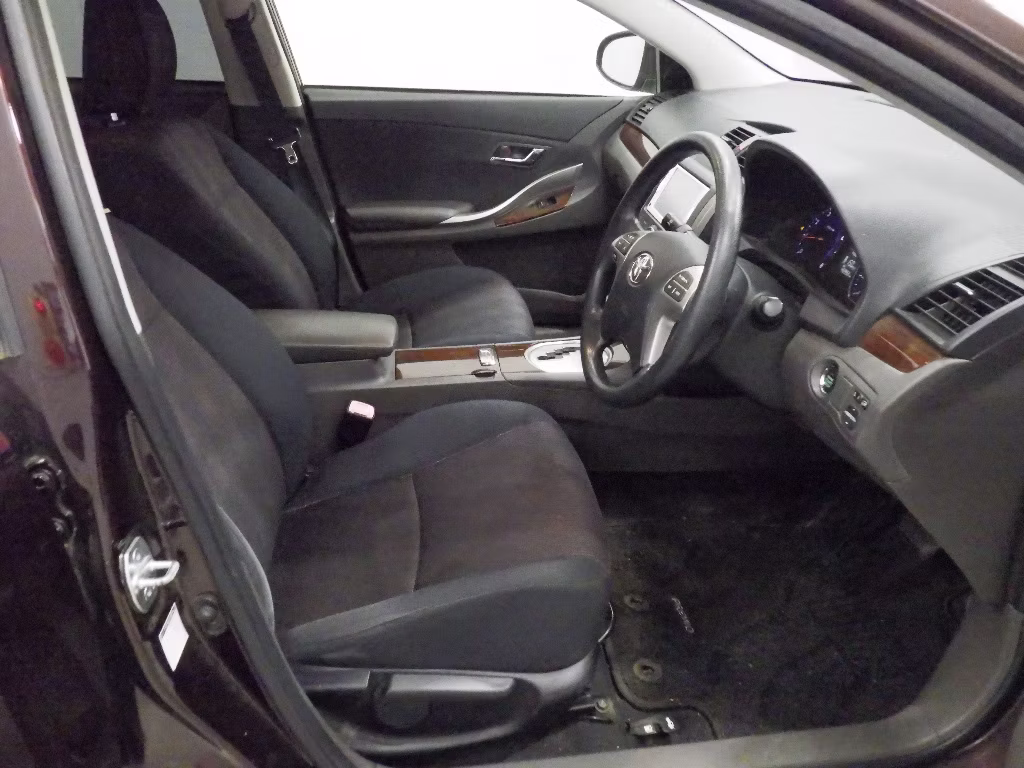 TOYOTA PREMIO
