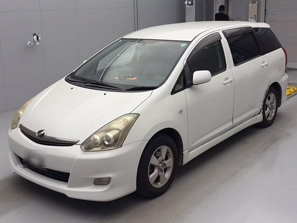 TOYOTA WISH