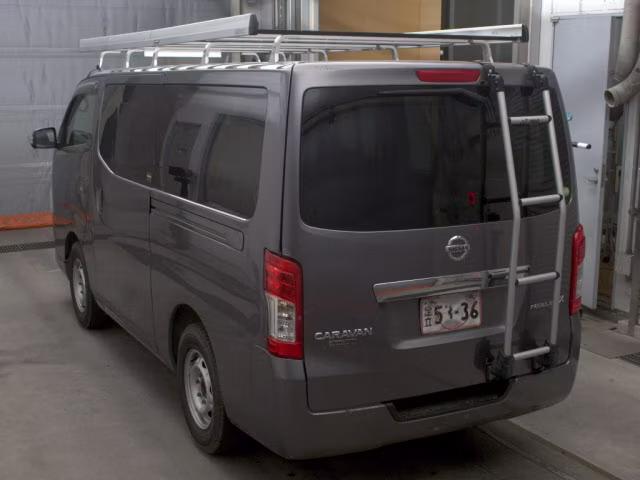 NISSAN NV350 CARAVAN