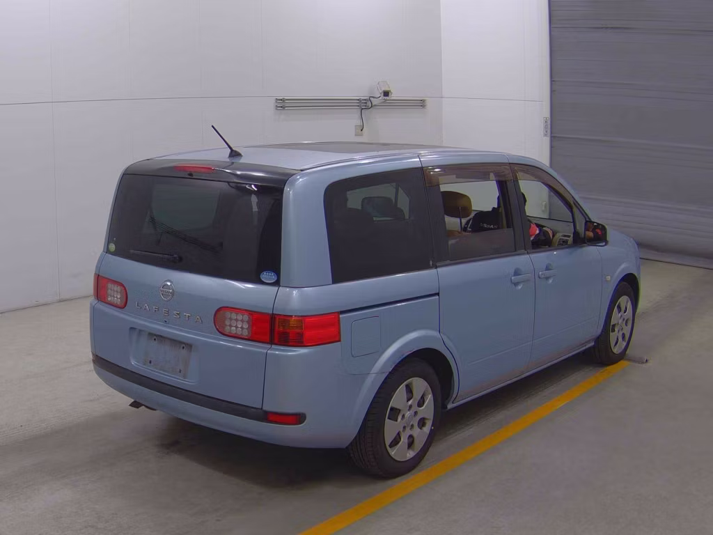 NISSAN LAFESTA